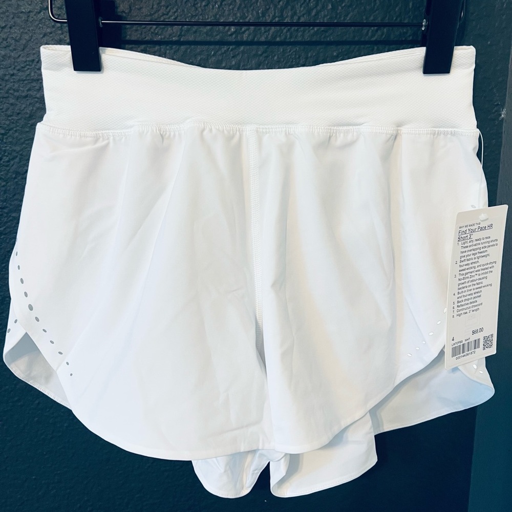 NWT LULULEMON Find Your Pace HR Short